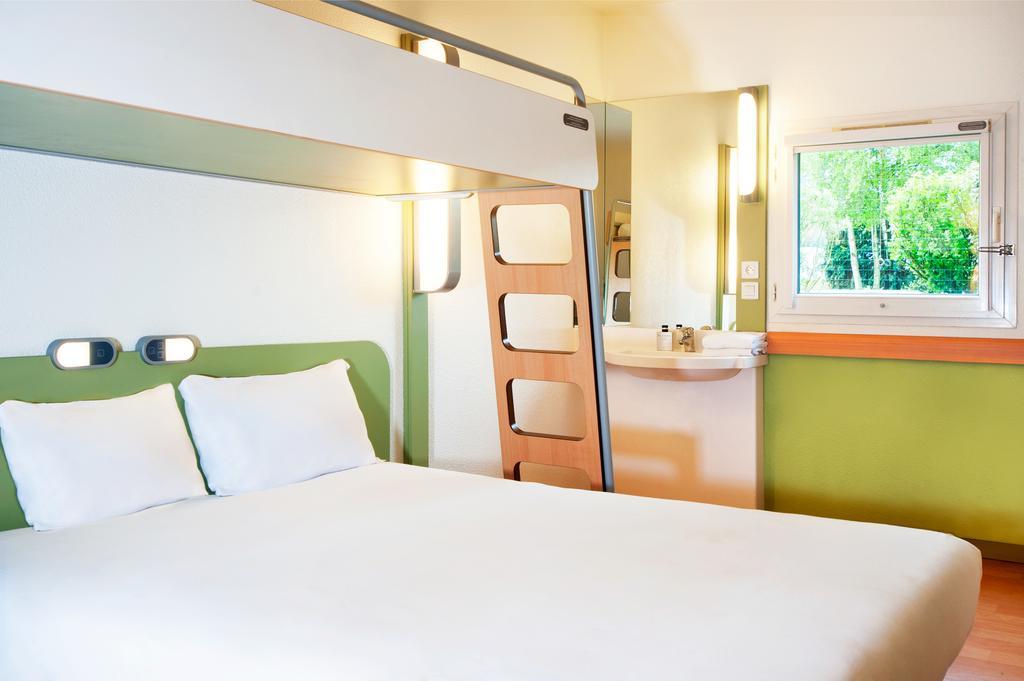 Ibis Budget Antibes Sophia Antipolis Vallauris Szoba fotó